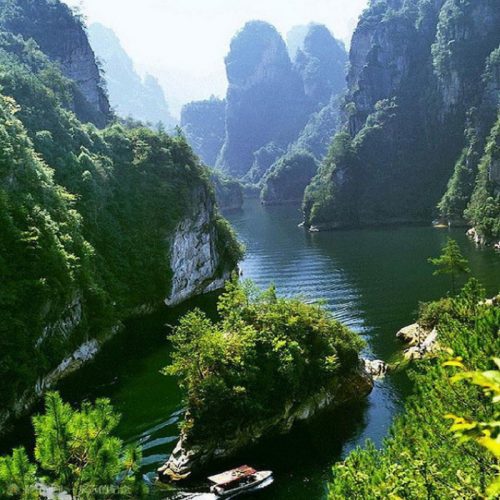 6 Days Nature Tour to Yangtze River & Zhangjiajie