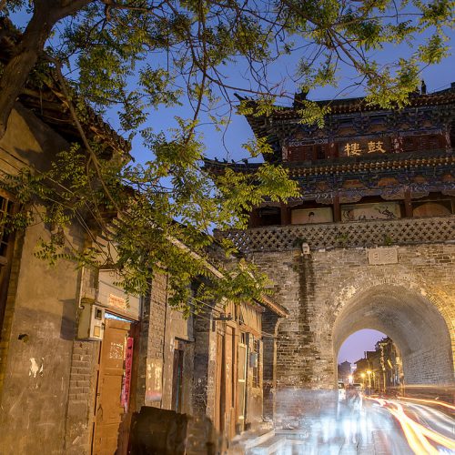 Flexible Luoyang City Highlights Private Day Tour with Lunch