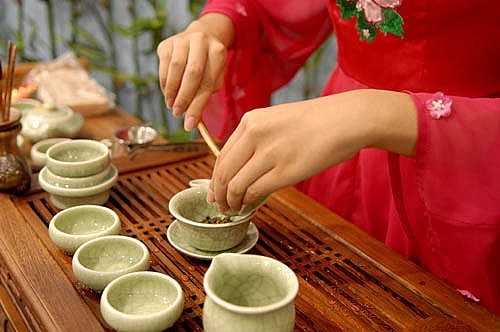 2-Hour Private Chinese Tea Tour to Maliandao Market in Beijing