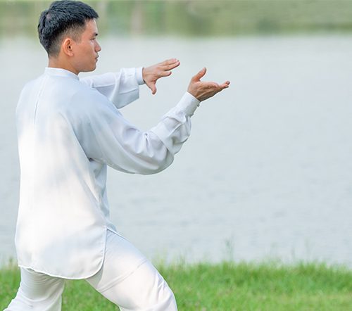 Beijing Private Tai Chi Class and Bike Tour at Houhai Lake