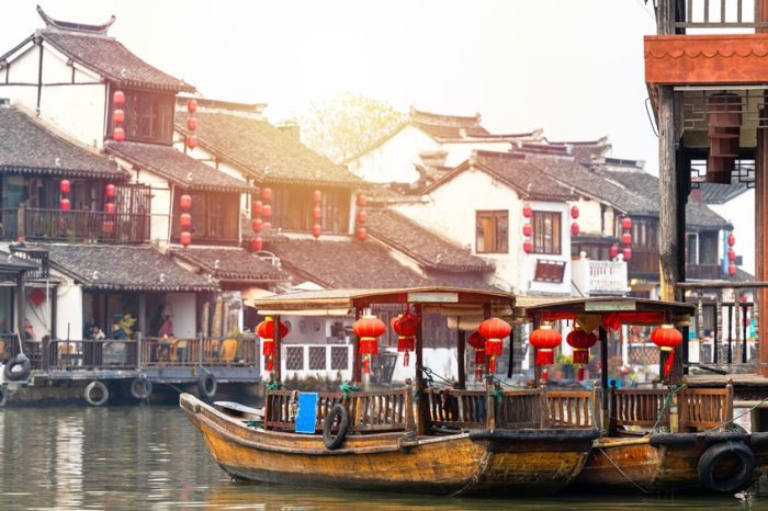 Private Day Tour to Zhujiajiao Water Town and Shanghai City Highlights
