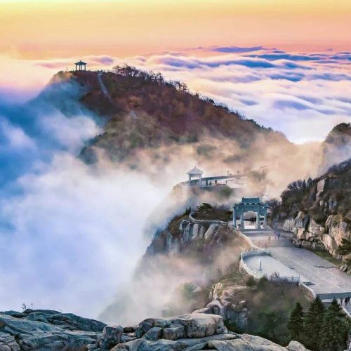 2-Day Zhengzhou Bullet Train Trip to Qufu and Mount Tai with Accommodation