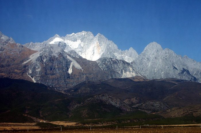 Kunming Private 3-Day Bullet Train Trip to Dali, Shaxi Ancient Town and Lijiang